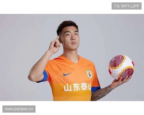 中超联赛新赛季精彩开局 国内球员崛起 外援表现各异